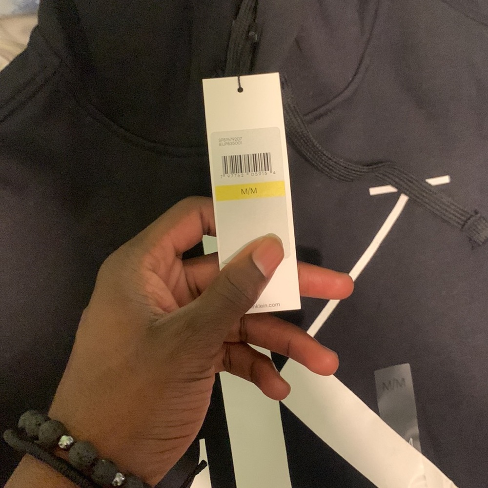 men Calvin klein hoodie - Picture 3 of 5